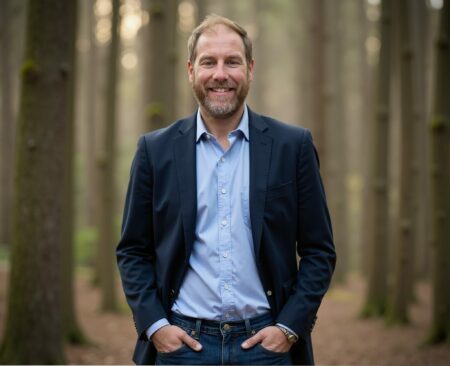 Photo of Mike Lundeen